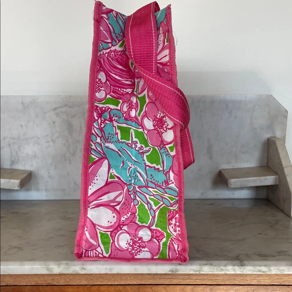 LILLY PULITZER Shore do love shopping Pink and Green Floral Market Eco Tote